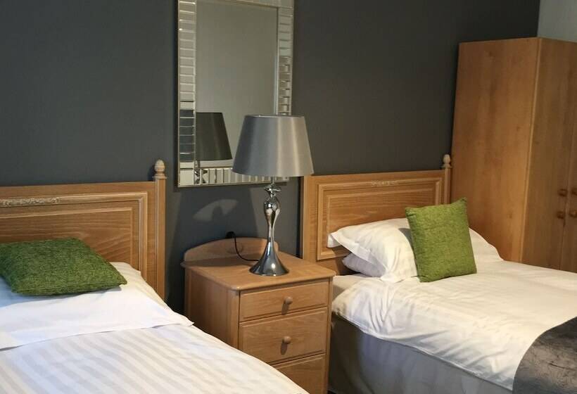 غرفة قياسية, Ferrybridge