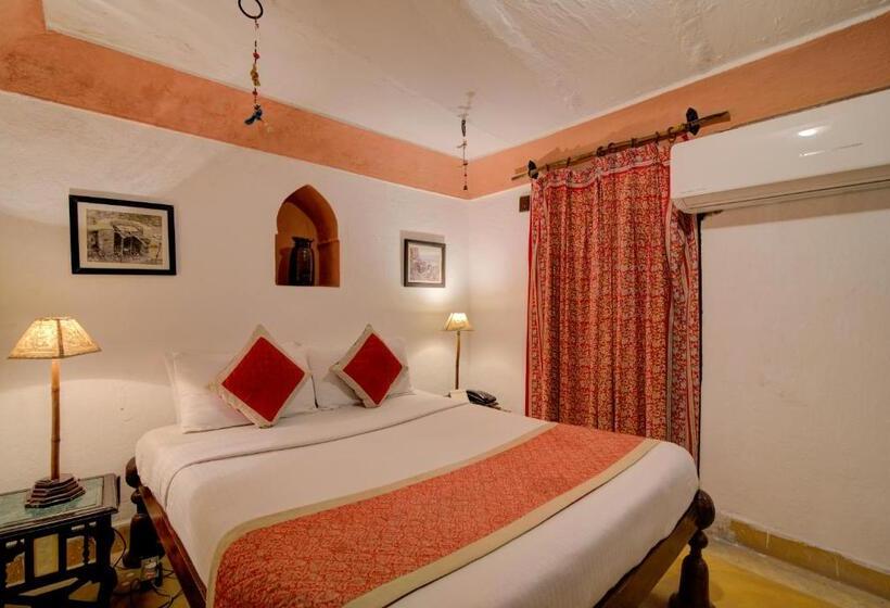 Quarto Deluxe, Fort Dadhikar, Alwar