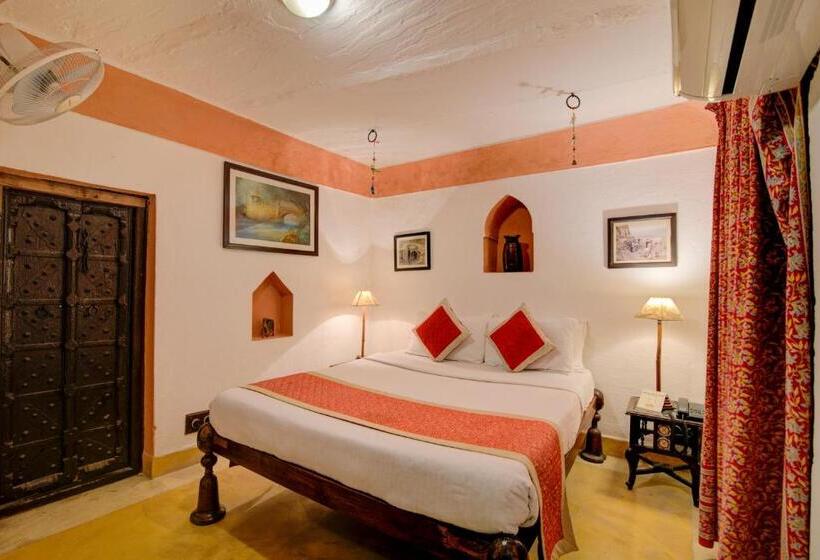 Quarto Deluxe, Fort Dadhikar, Alwar
