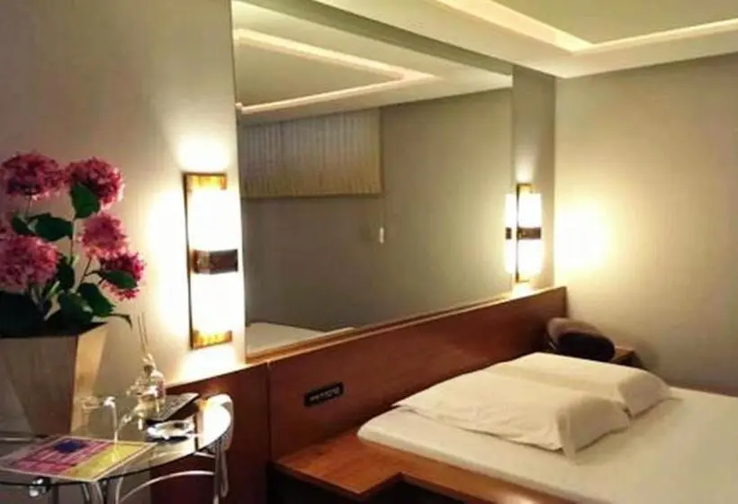 マスタースイートルーム, Motel Cisne Blumenau