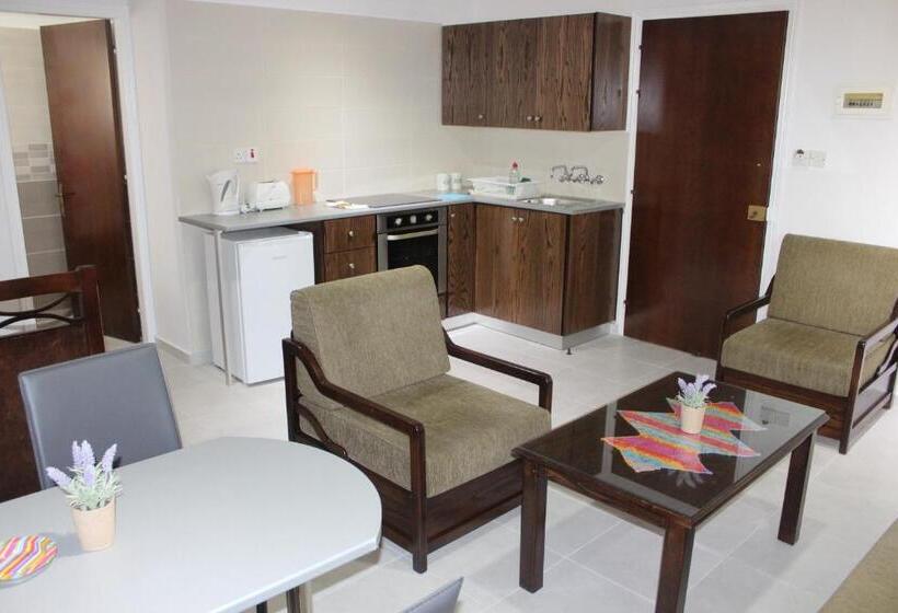 Апартаменты 1 Спальня с Видом, Petsas Apartments