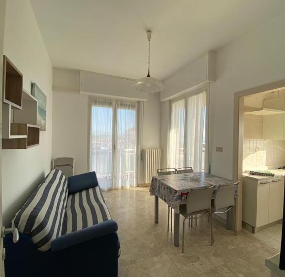 آپارتمان 1 خوابه با بالکن, Residence Riviera