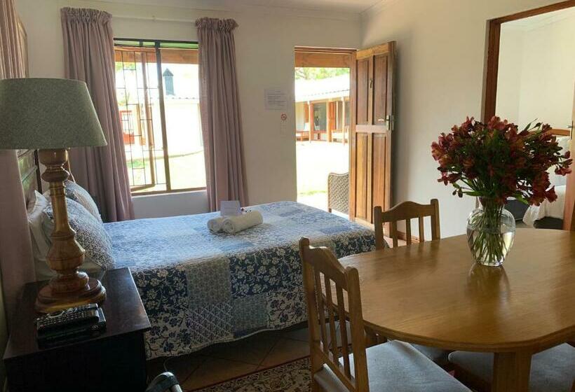 اتاق خانوادگی, Mountain Dew Guest House