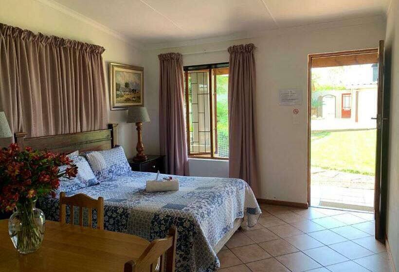 Семейный Номер, Mountain Dew Guest House