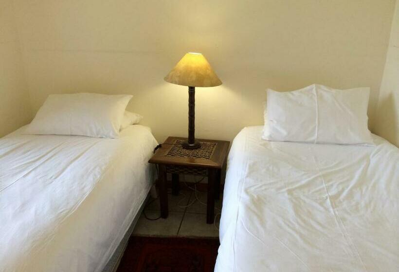 Семейный Номер, Mountain Dew Guest House