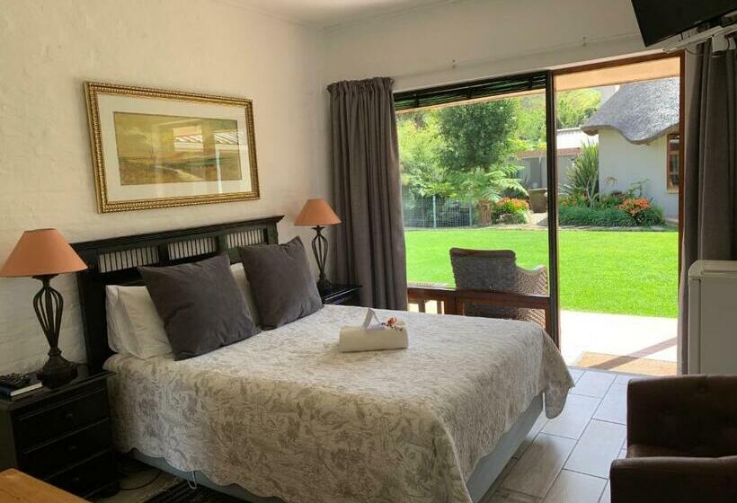 Номер Стандарт, Mountain Dew Guest House