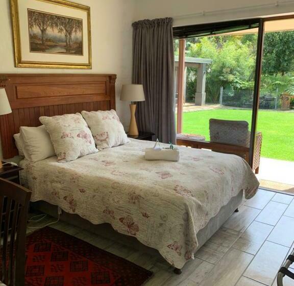 Номер Стандарт, Mountain Dew Guest House