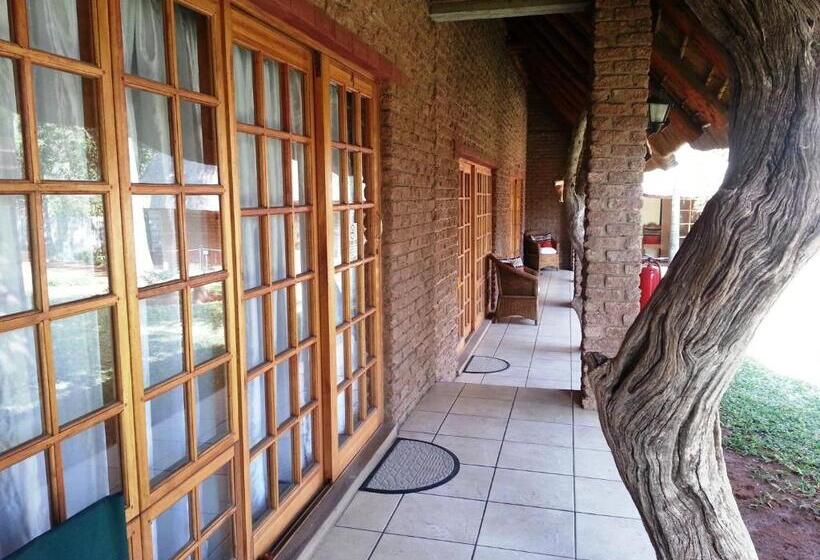 غرفة عائلية, Siesta Guest House