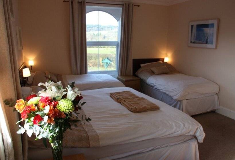 חדר משפחתי, Cedars Guesthouse