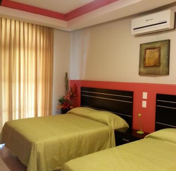 バルコニー付きスタンダードステューディオ, Y Suites Los Encantos