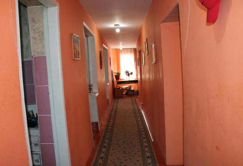 اتاق استاندارد, Guest House On Derbisheva