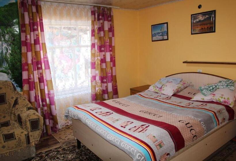 اتاق استاندارد, Guest House On Derbisheva