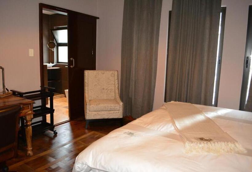 디럭스 스위트 킹 침대, Guesthouse 1109