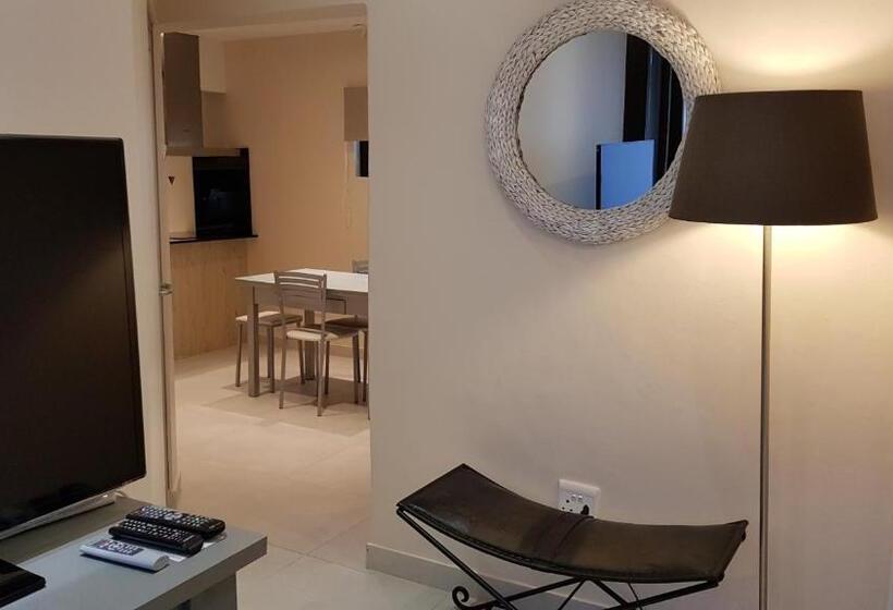 プールの見える１ベッドルームアパートメント, Guesthouse 1109