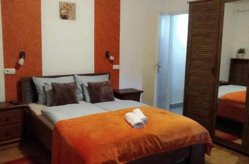 带花园景观的标准工作室, Guesthouse Kohári