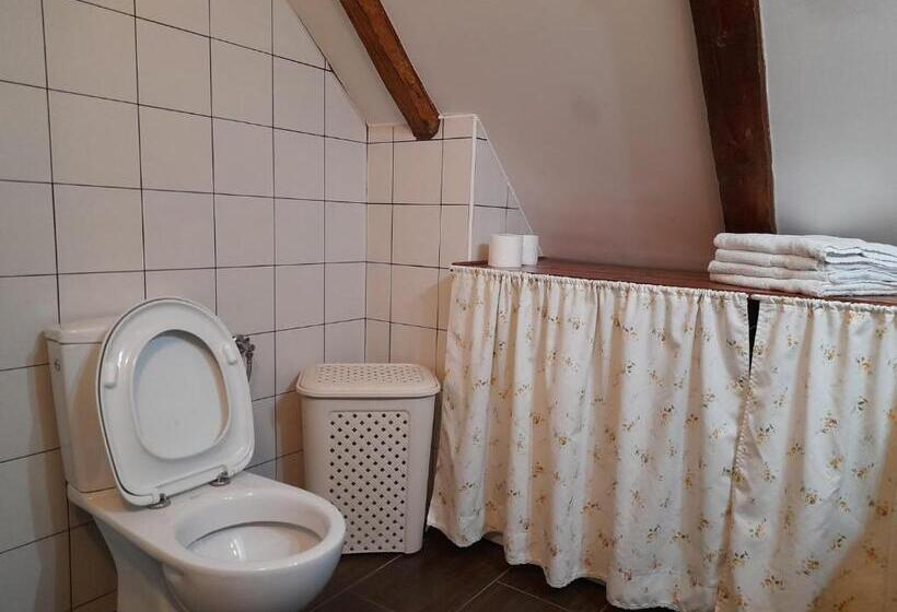 آپارتمان 2 خوابه, Sibirska Central