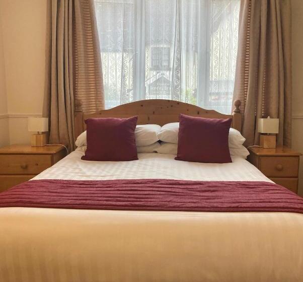 Семейное Студио, Bentley Brook Inn