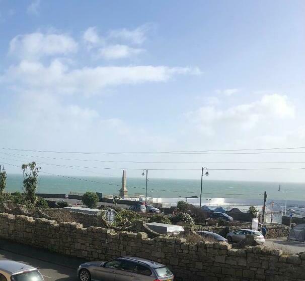 Triple Room Sea View, The Yacht Inn