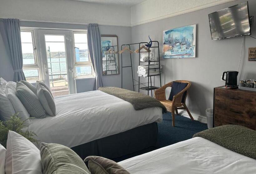 Triple Room Sea View, The Yacht Inn