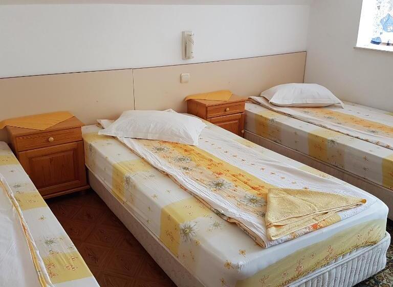 آپارتمان 1 خوابه با چشمانداز دریا, Guest House Markovi