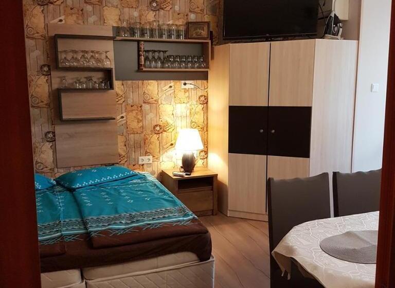 آپارتمان 2 خوابه, Guest House Markovi