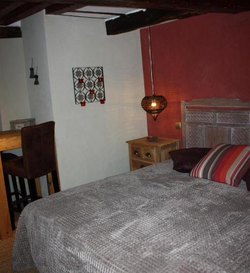 标准间, Les Songes D Héléna