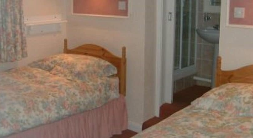 اتاق استاندارد, Monravon Guest House