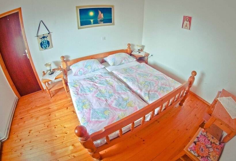 اتاق استاندارد با چشمانداز کوهستان, Tourist Farm Tominc