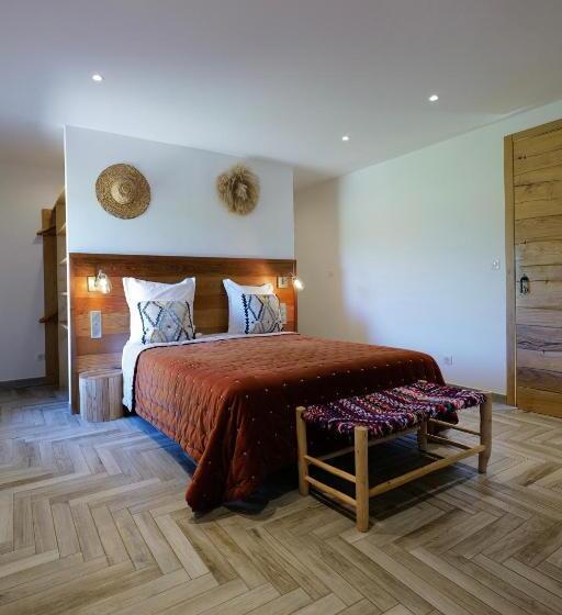 Трехместный Номер Superior, Domaine Pozzo Di Mastri