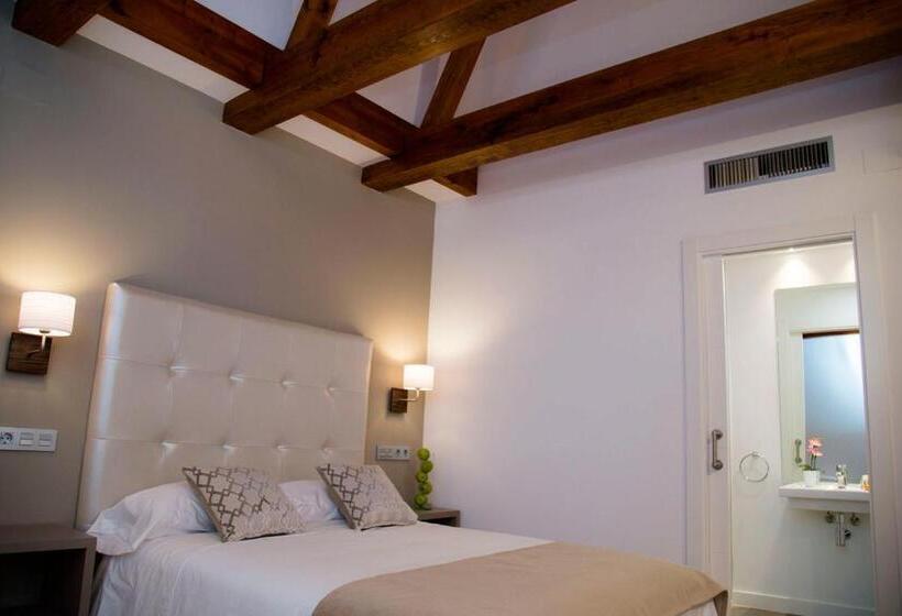 اتاق استاندارد, Hab Urban Hostel