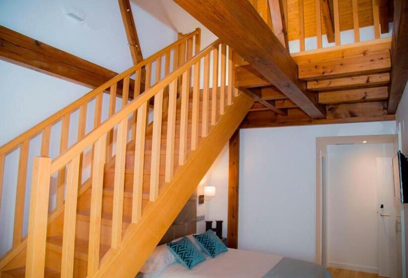 اتاق خانوادگی, Hab Urban Hostel