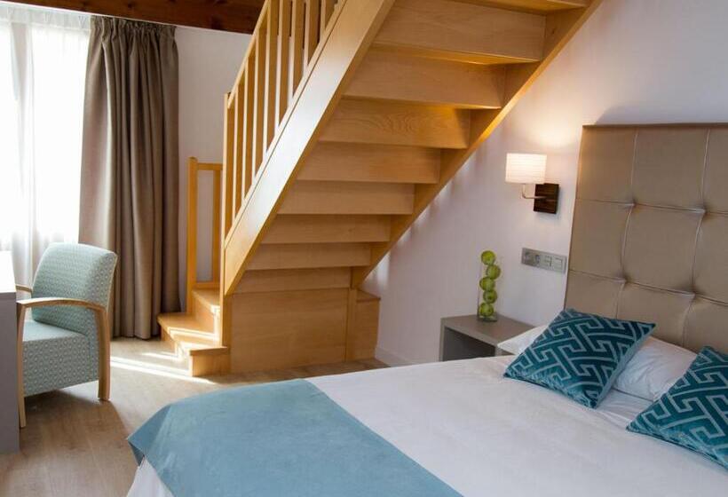 اتاق خانوادگی, Hab Urban Hostel