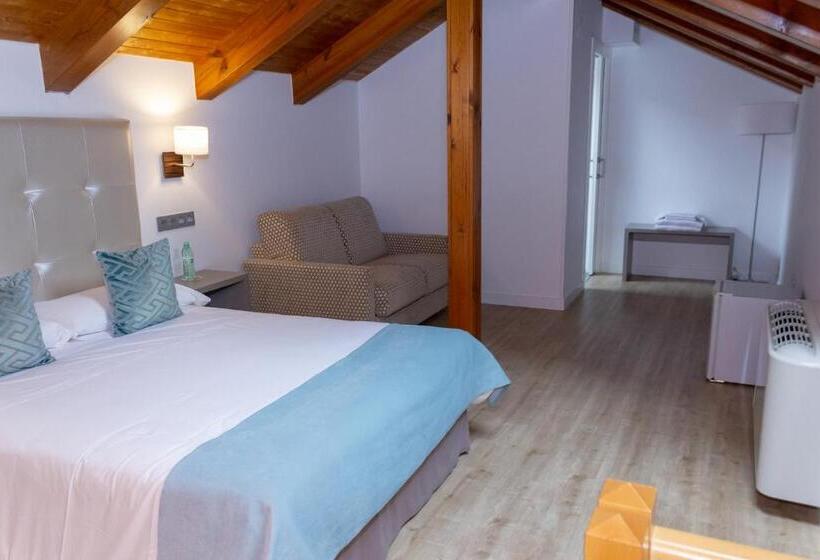 اتاق خانوادگی, Hab Urban Hostel