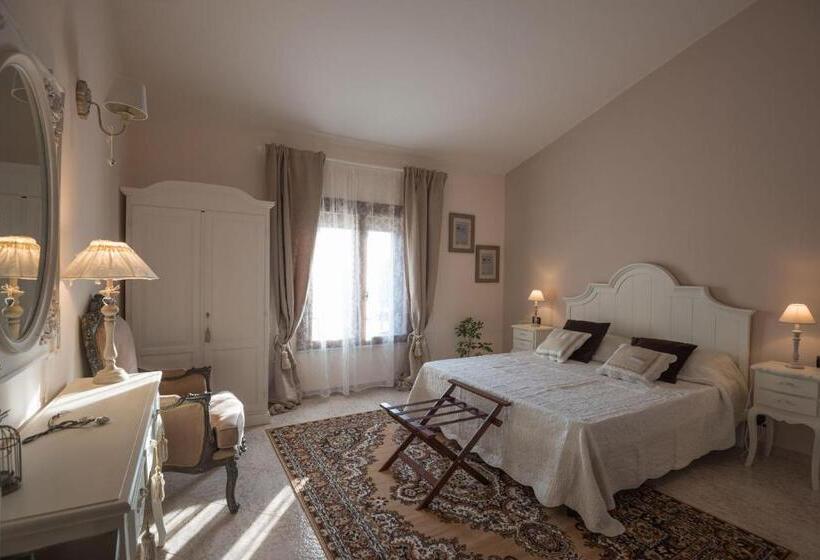 スーペリアールーム, Il Casale Relais