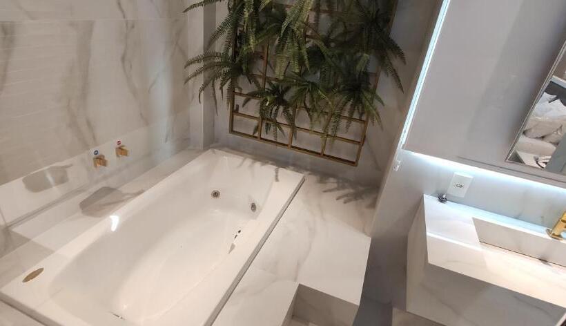 סוויטה, Vó Ita