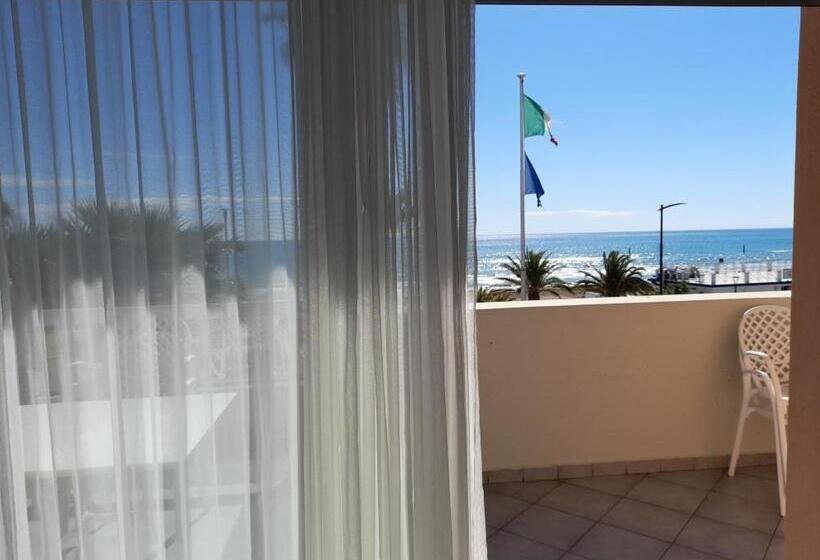 شقة غرفة واحدة مطلة على البحر, Residence Le Palme