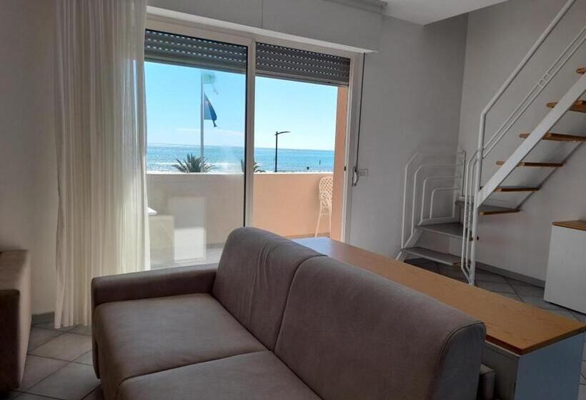 Апартаменты 1 Спальня Вид на Море, Residence Le Palme