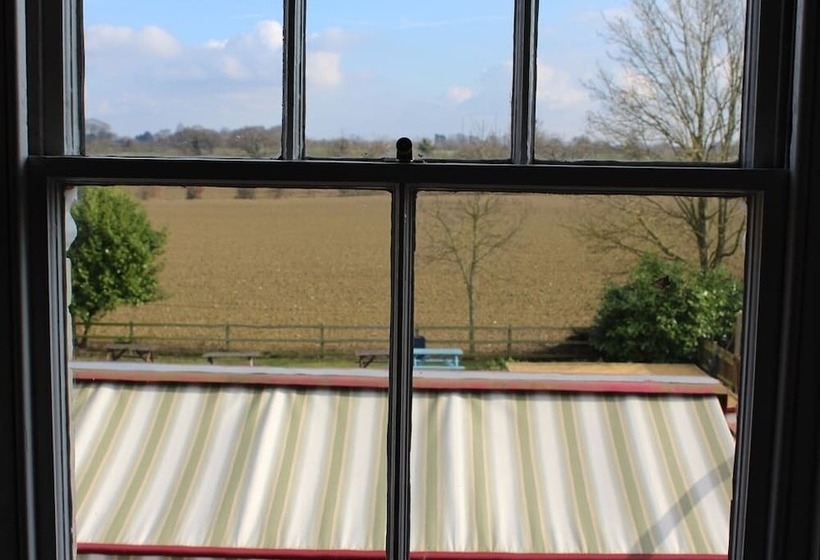 غرفة ديلوكس مطلّة علي الحديقة, The Railway Inn Westerfield