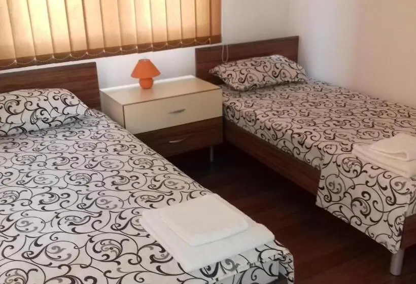 اتاق استاندارد, Guest House Nedelchevi
