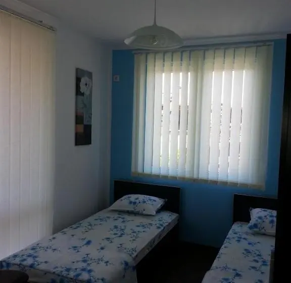 اتاق استاندارد, Guest House Nedelchevi