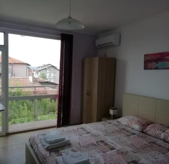 اتاق استاندارد با تراس, Guest House Nedelchevi