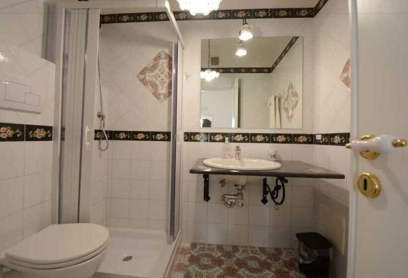 חדר סטנדרט, Il Paradiso Di Hyele