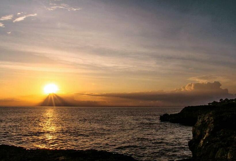 וילה דלוקס חדר שינה 1, Harta Lembongan Villas