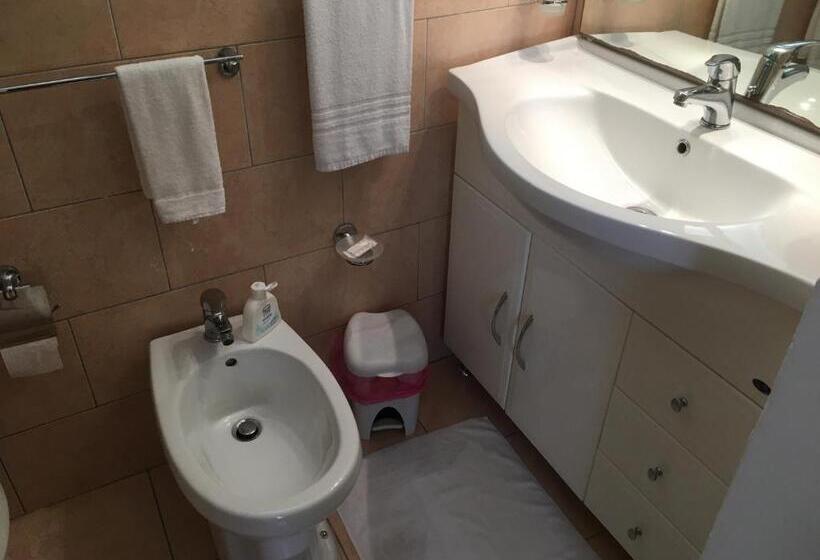 חדר סטנדרט, Stelmalu