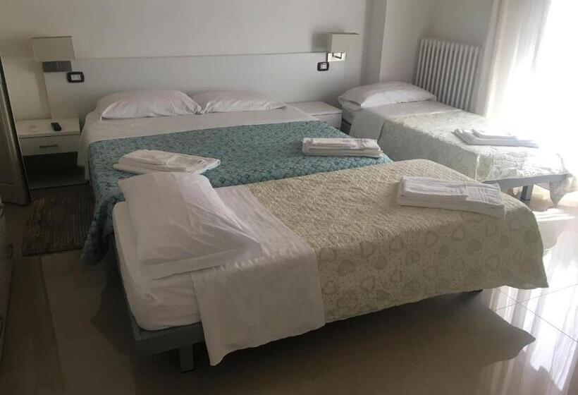 חדר סופריור לארבעה, Stelmalu