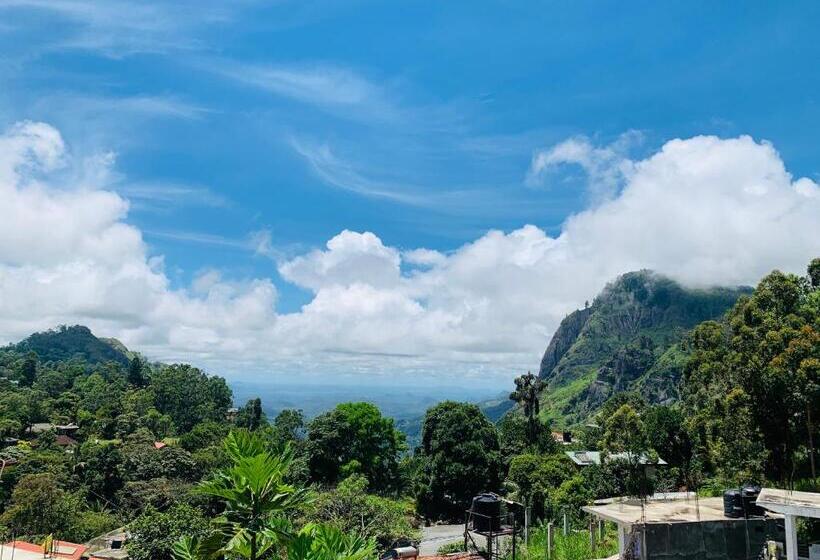 キングサイズベッドのスーペリアルーム, The Rock Face