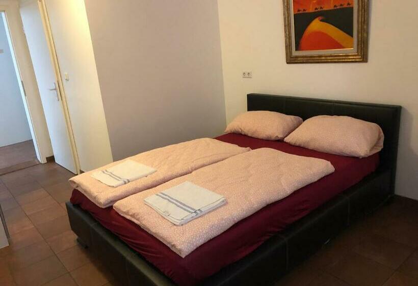 חדר סטנדרט, Pension Adler