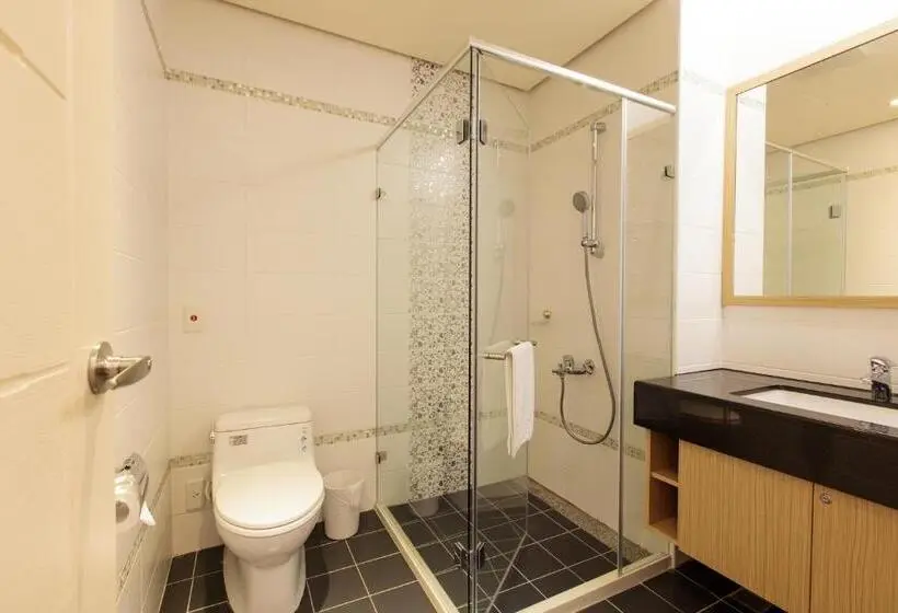 اتاق سوپریور, Footprint Inn