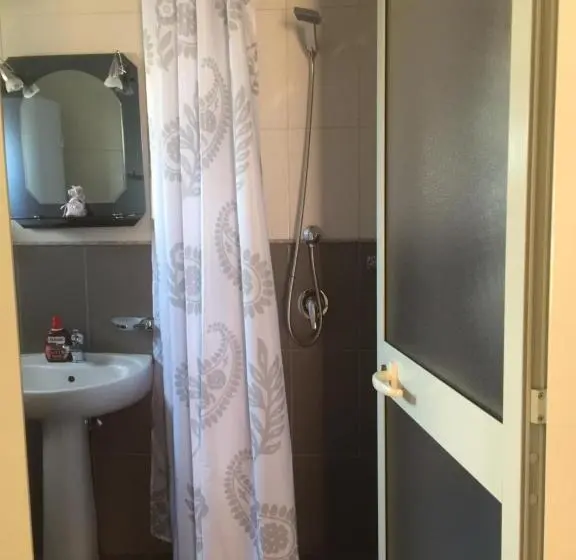 آپارتمان لوکس 1 خوابه, Lille France Apartments