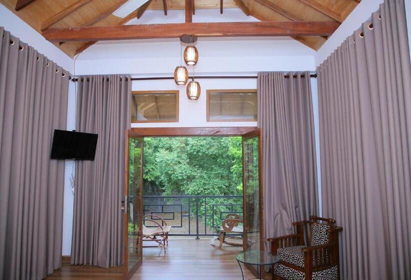اتاق لوکس, Gatetrees Resort